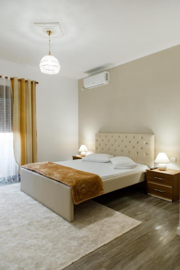 The Luxe Apartments Gjirokastër Extérieur photo