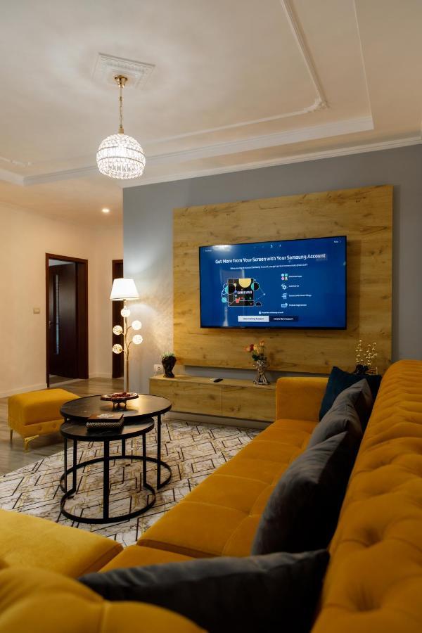 The Luxe Apartments Gjirokastër Extérieur photo