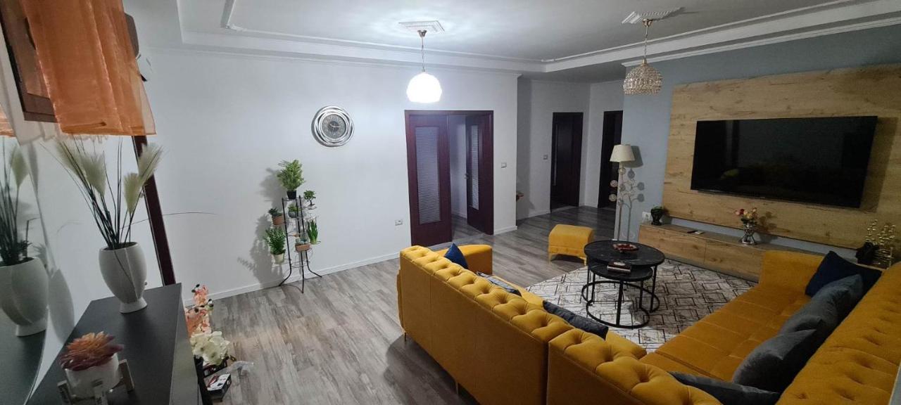 The Luxe Apartments Gjirokastër Extérieur photo